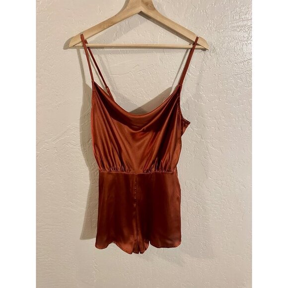 Guess Cowl Neck Burnt Orange Shiny Satin Sexy Shorts Playsuit Romper - Picture 2 of 9